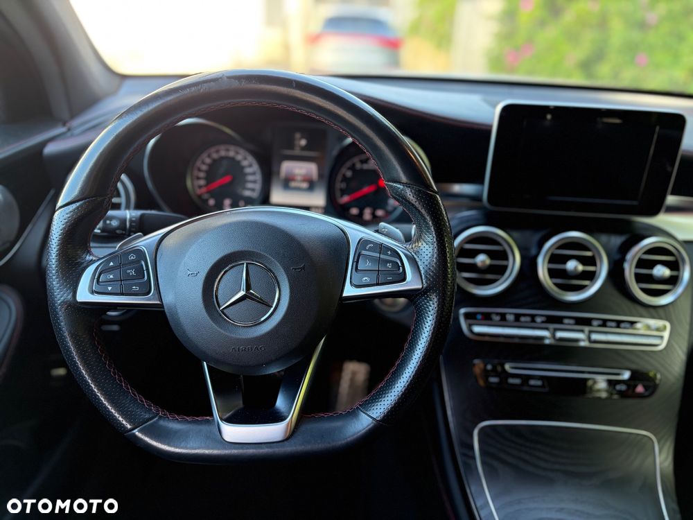 Mercedes-Benz GLC - 17