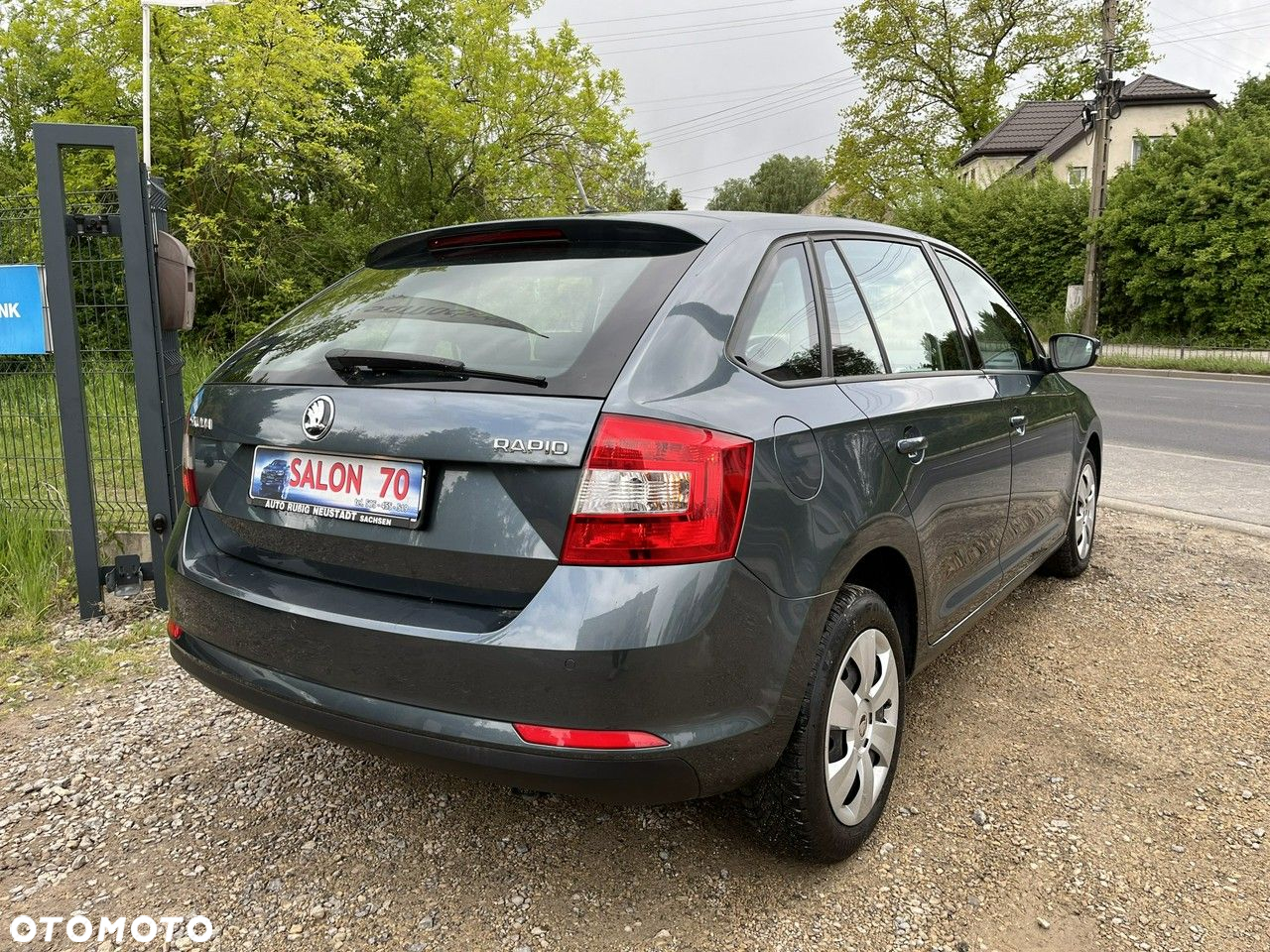 Skoda RAPID - 12