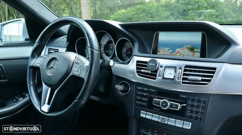 Mercedes-Benz E 250 BlueTEC Avantgarde Auto. - 30