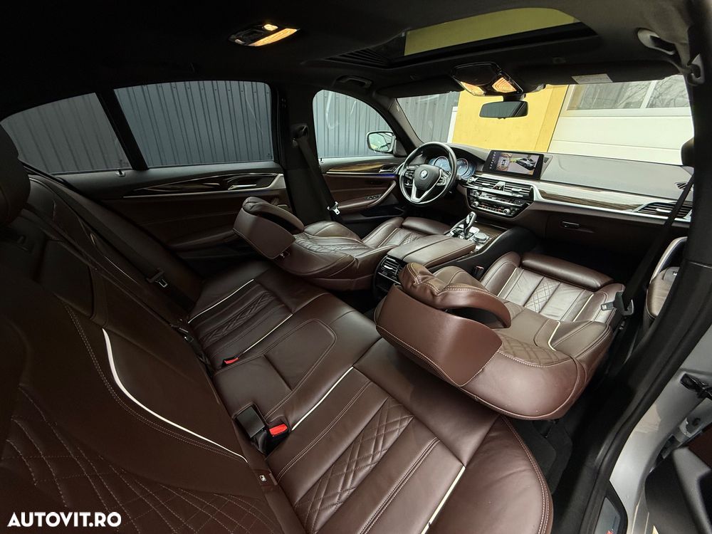 BMW Seria 5 520d Aut. Sport Line - 9