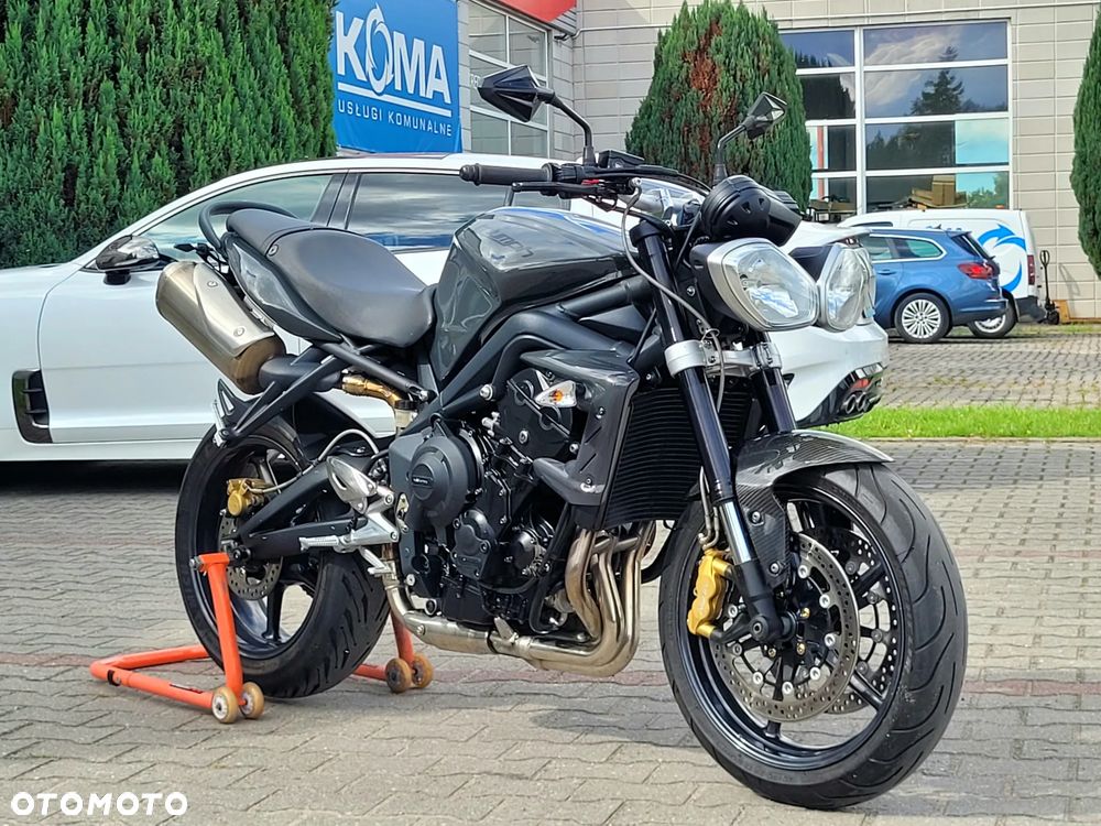 Triumph Street Triple - 9