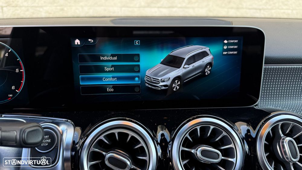 Mercedes-Benz GLB 200 d - 32