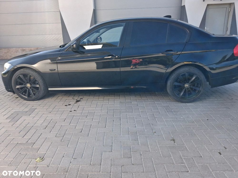 BMW Seria 3 320i - 6
