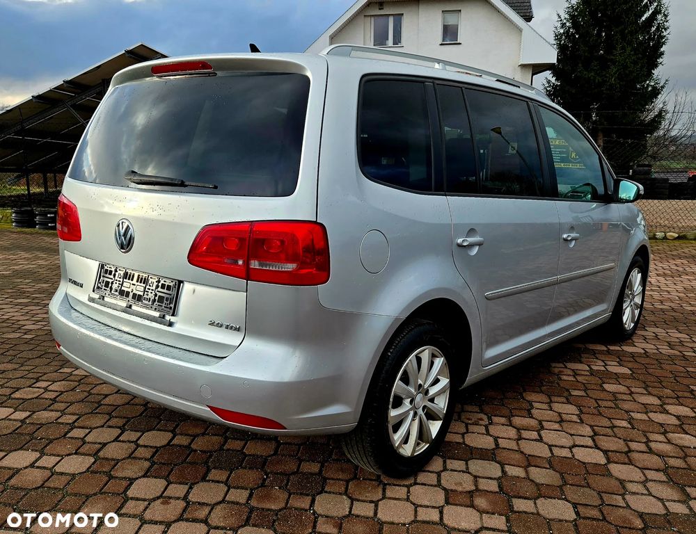 Volkswagen Touran 2.0 TDI DPF BlueMotion Technology DSG Life - 6