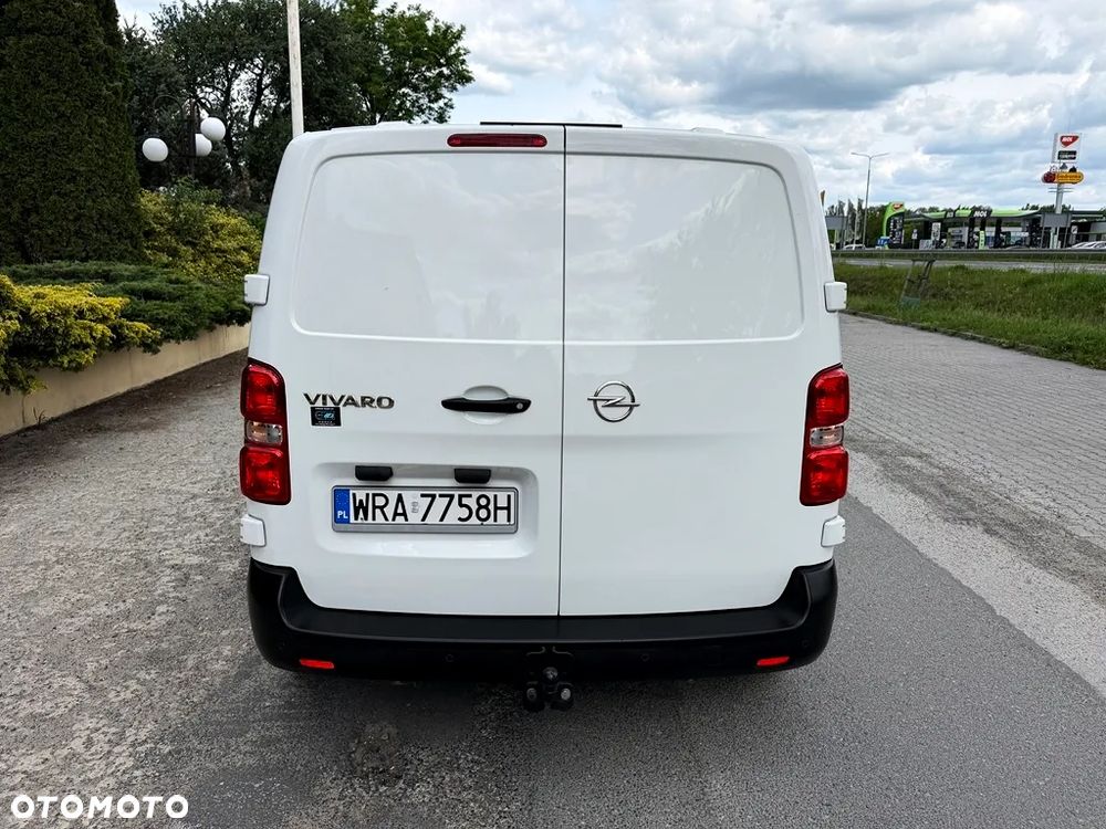 Opel Vivaro - 11