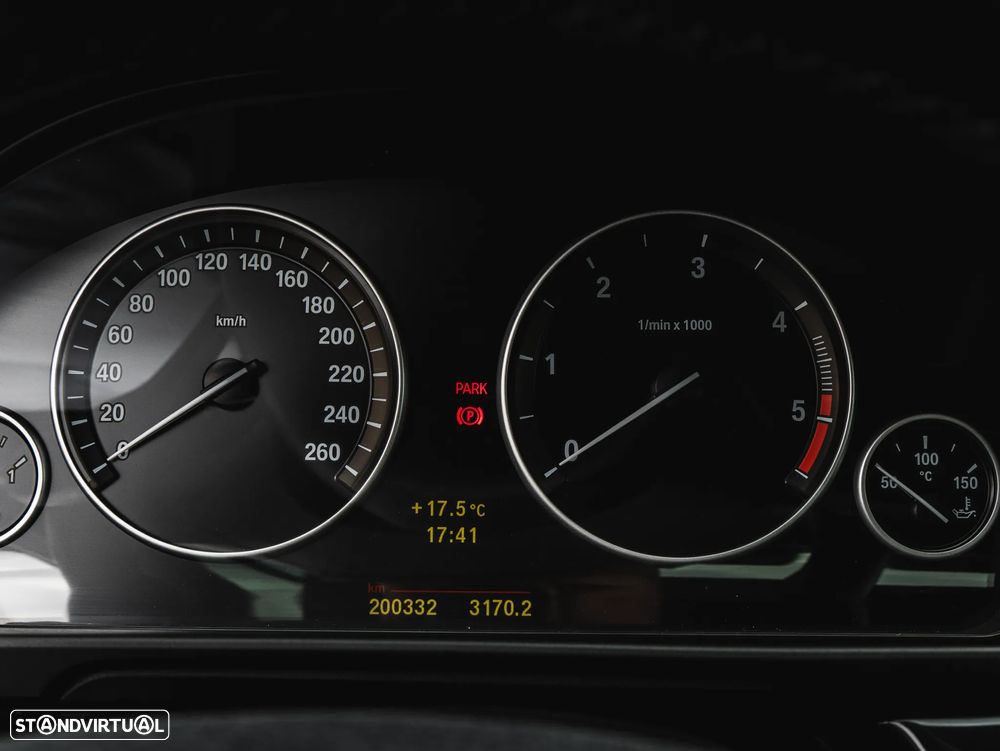 BMW 520 d Pack M - 30