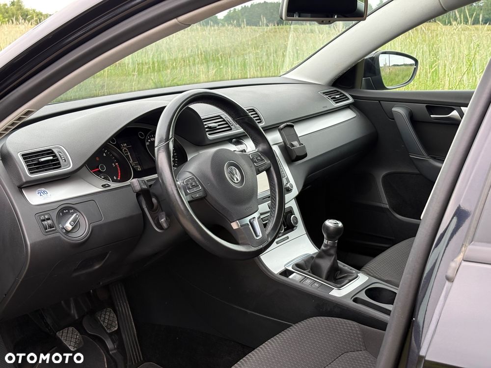 Volkswagen Passat 2.0 TDI BlueMotion Technology Highline - 15