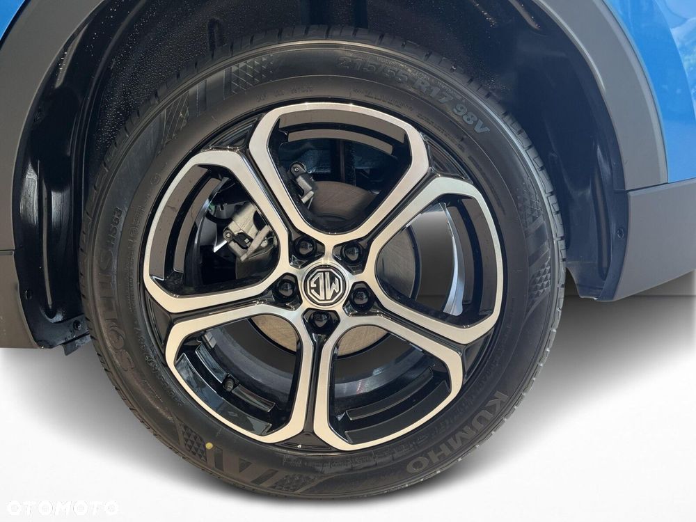 MG ZS - 22