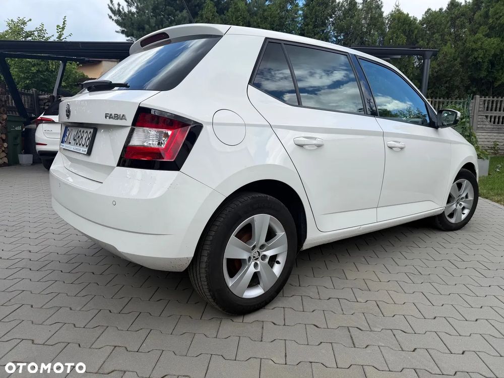 Skoda Fabia 1.0 Ambition - 13