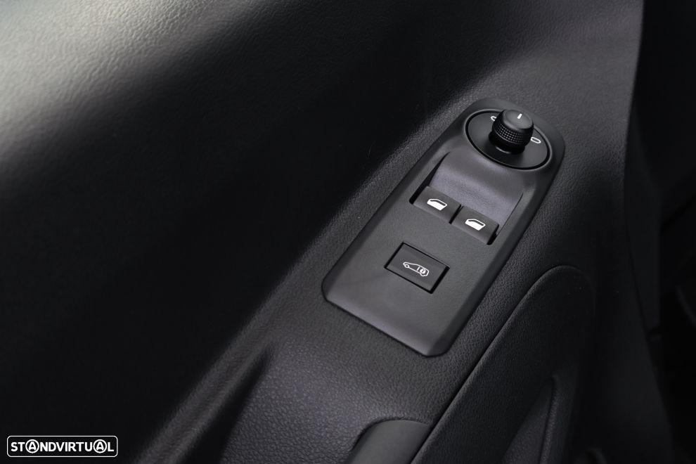 Fiat Doblo Doblò Furgão - Série 3 - My25 1.5 Bluehdi - 23
