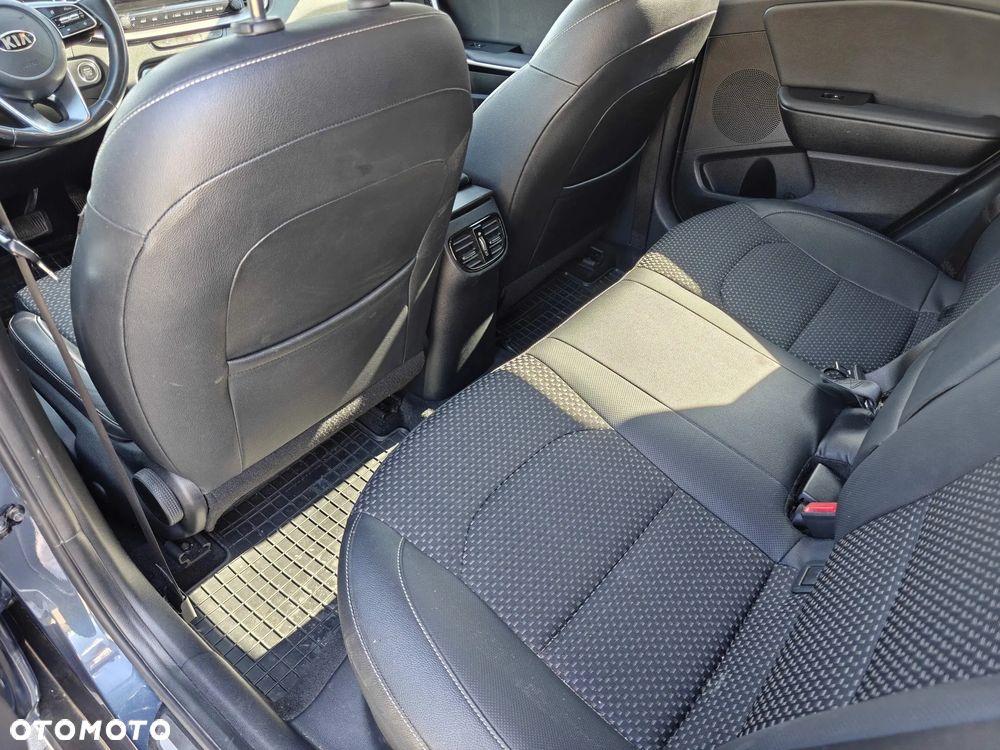 Kia XCeed 1.4 T-GDI L Business Line DCT - 14