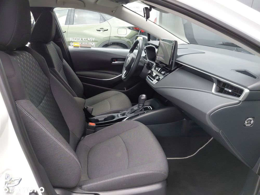 Toyota Corolla 1.8 Hybrid Comfort - 9
