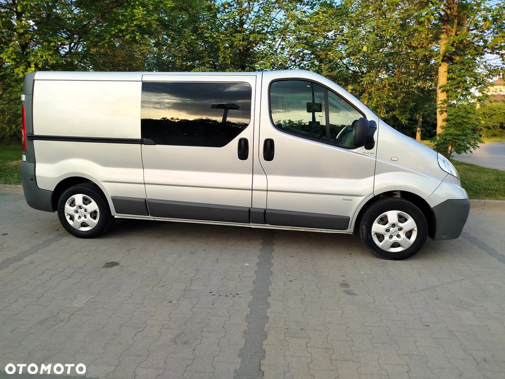 Opel Vivaro - 4