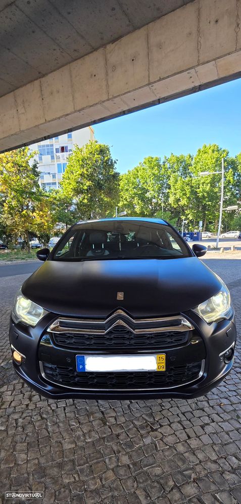 DS DS4 - 5