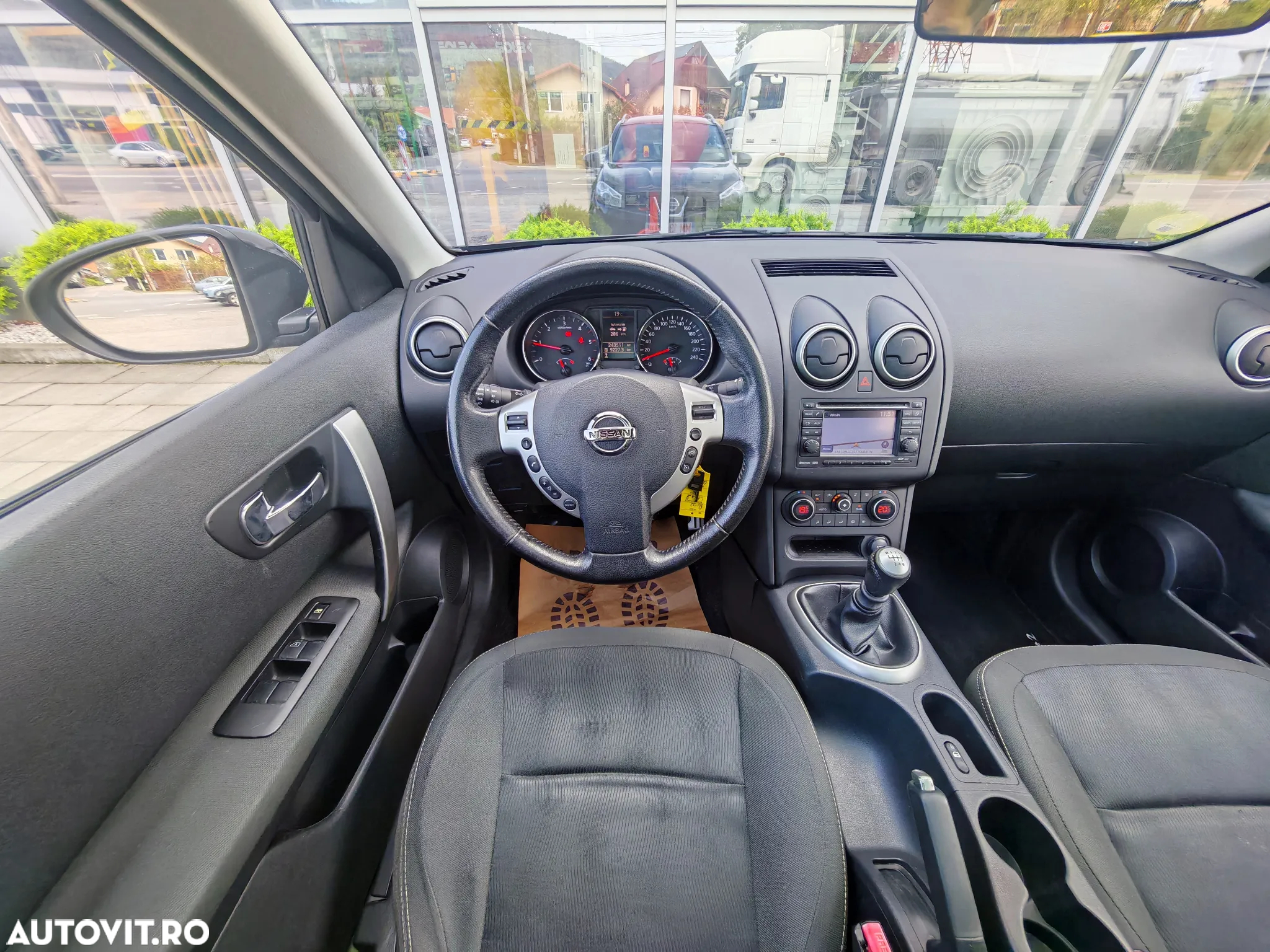 Nissan Qashqai+2 +2 1.6 dCi Stop&Start 2WD Acenta - 6