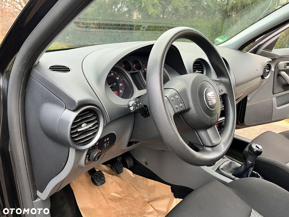 Seat Ibiza 1.4 16V Sport - 14