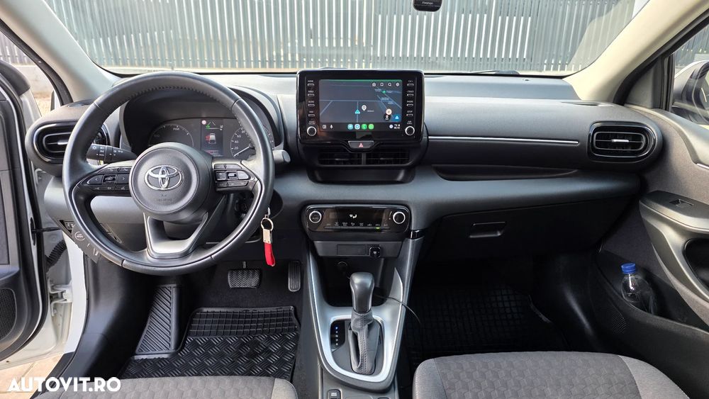 Toyota Yaris 1.5 116 CP HEV Active - 11