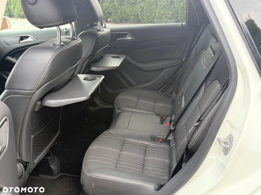 Mercedes-Benz Klasa B 180 CDI BlueEFFICIENCY Edition 1 - 11