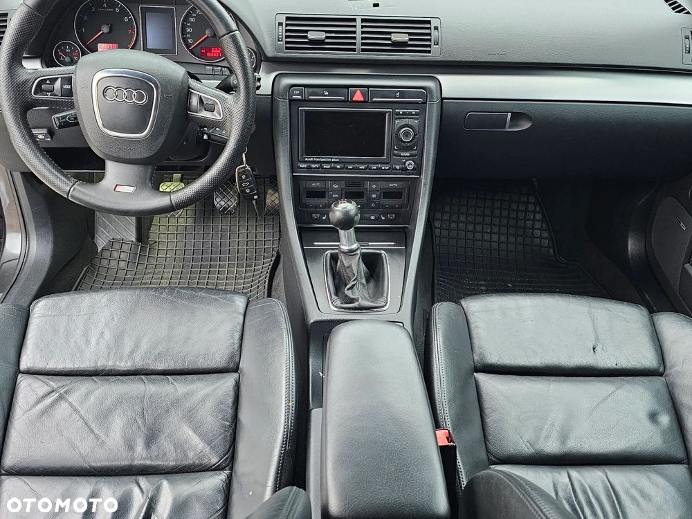 Audi A4 Limousine 1.8T - 18