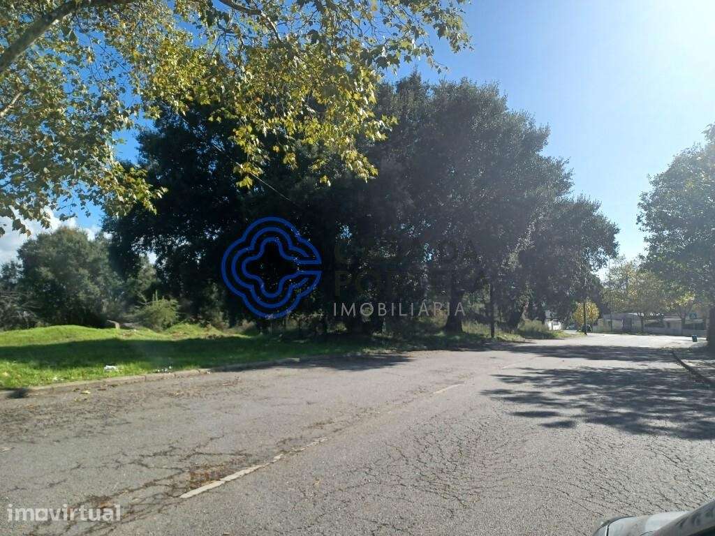 Terreno para construção de edifício, com projecto arquitectura aprovad - Grande imagem: 5/17