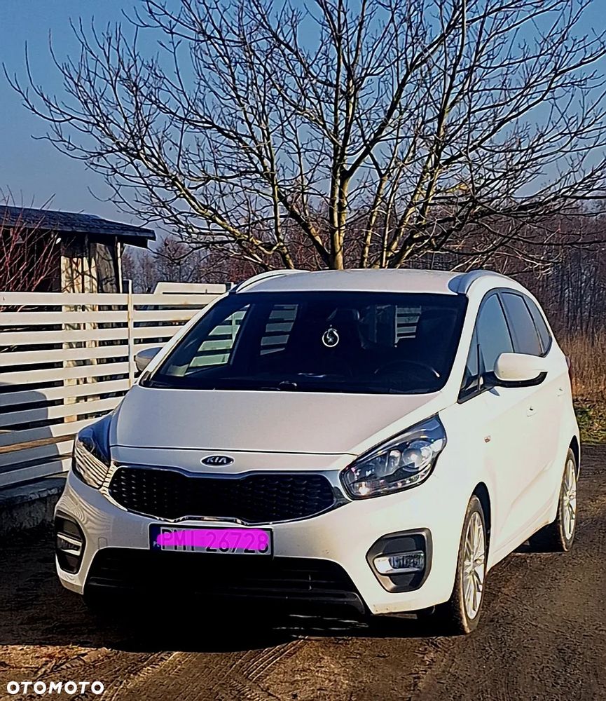 Kia Carens 1.7 CRDi 115 Dream-Team Edition - 1