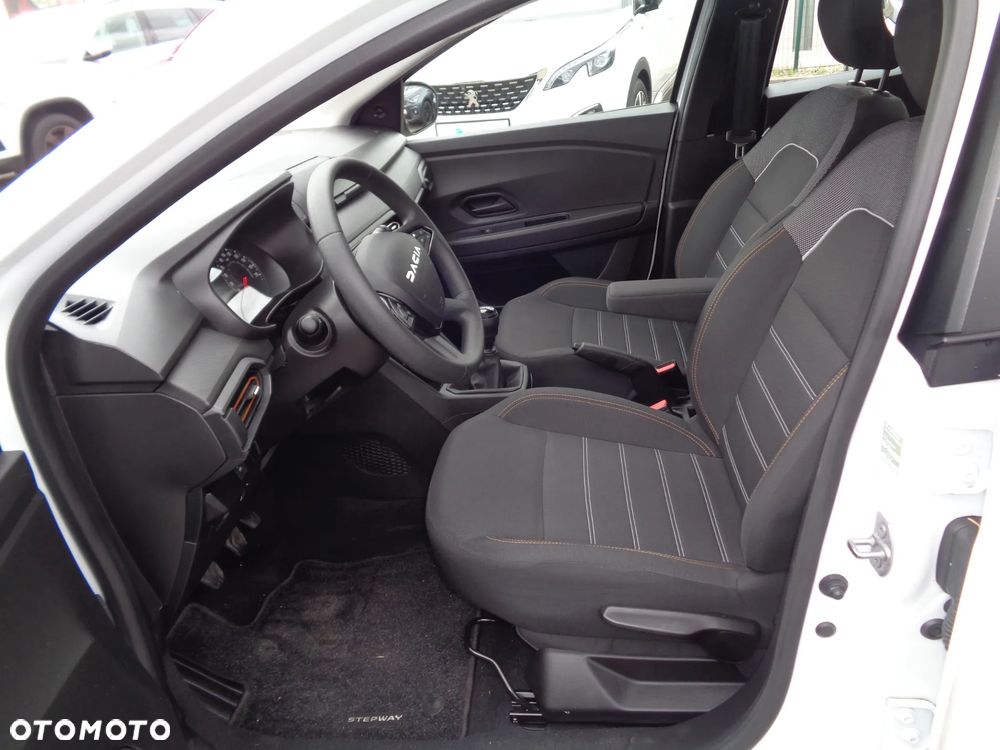 Dacia Sandero Stepway - 9