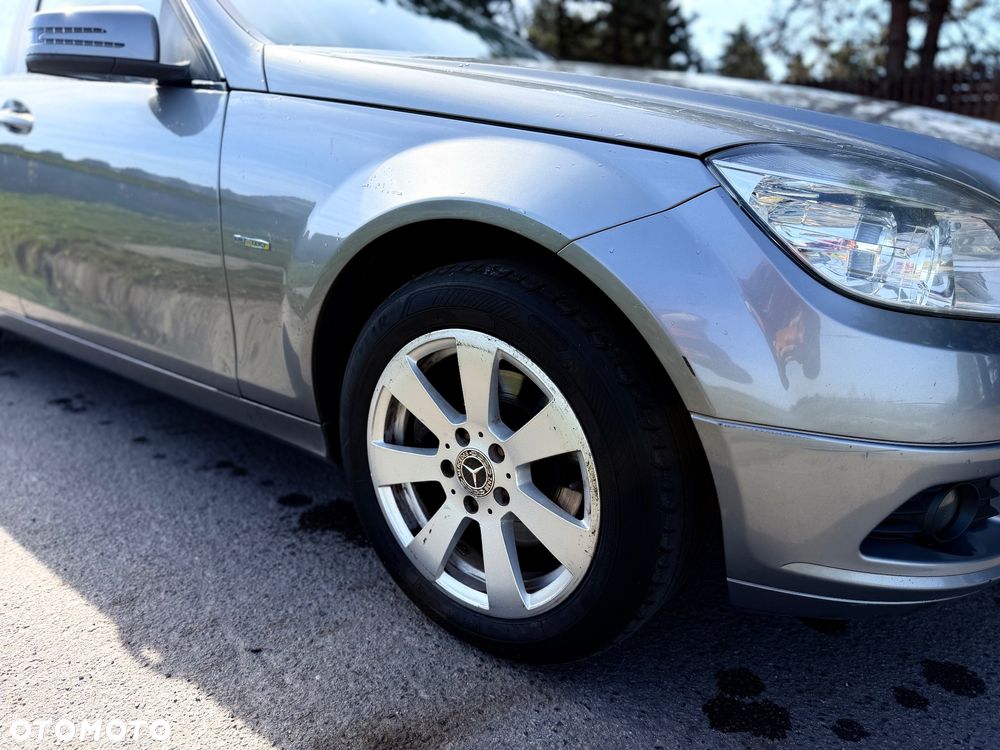 Mercedes-Benz Klasa C 200 (BlueEFFICIENCY) 7G-TRONIC Avantgarde - 11