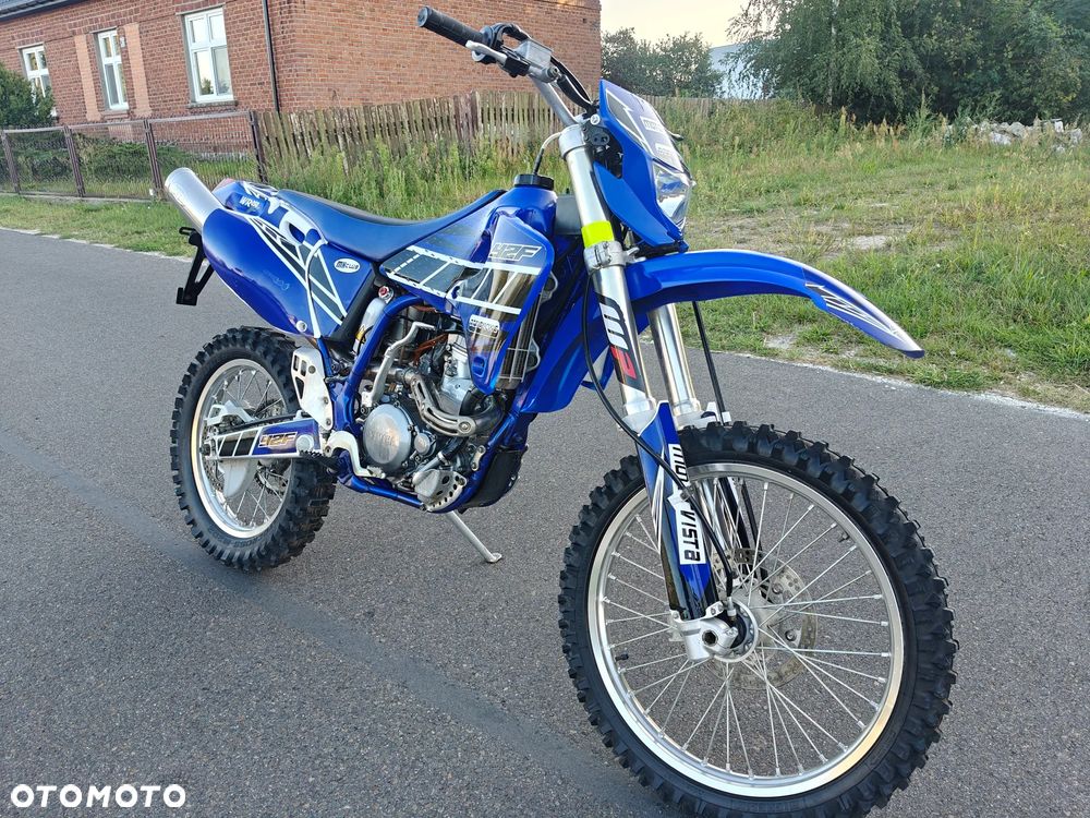 Yamaha WR - 10