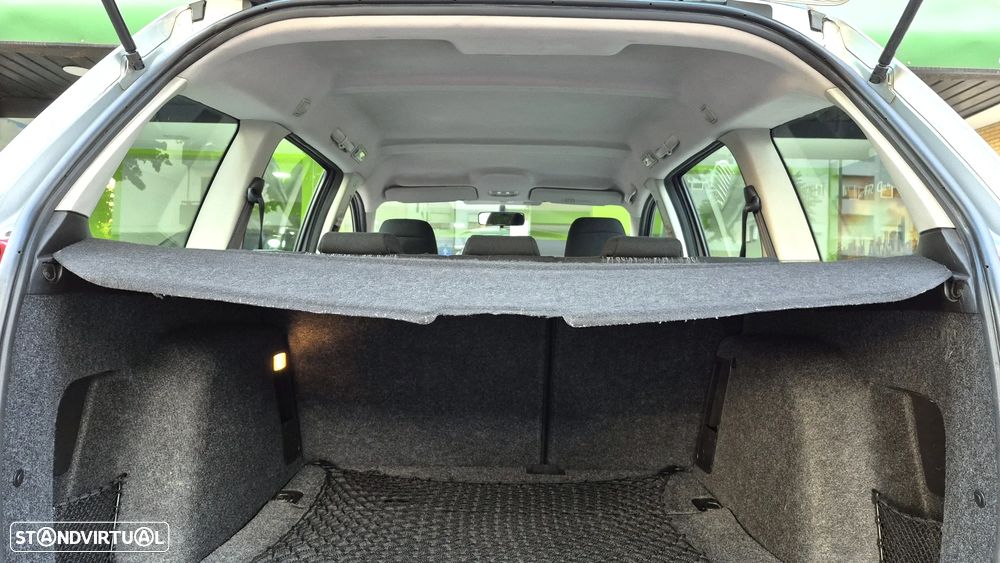 Peugeot 307 Break 1.4 HDi XS - 13