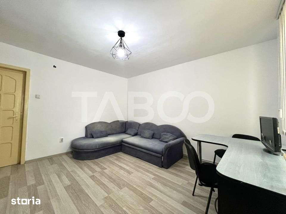 Apartament cu 3 camere in Gheorgheni Piata Mercur cu balcon si beci — fotografia 3
