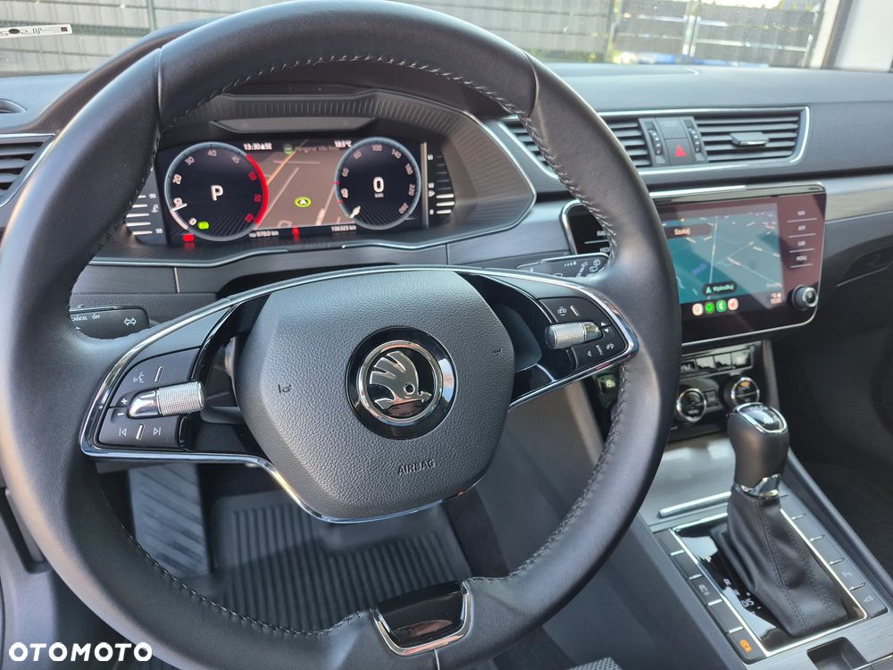 Skoda Superb 2.0 TDI SCR 4x4 Style DSG - 19