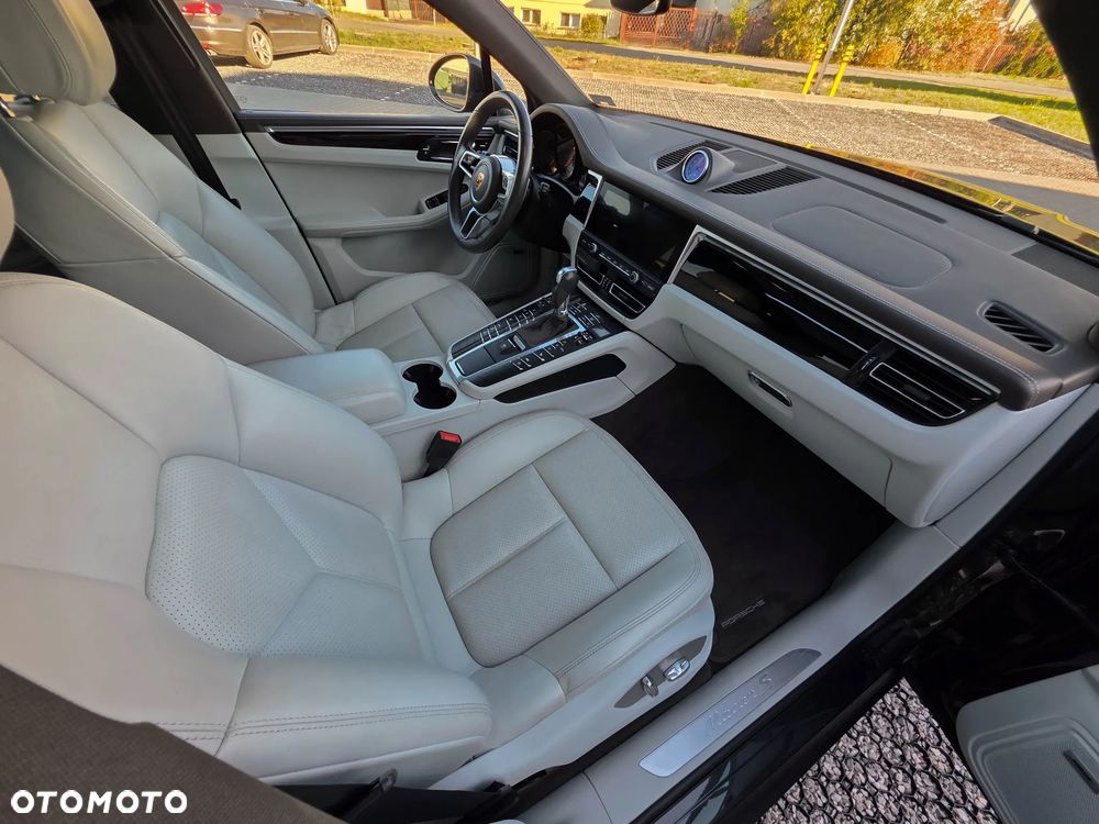 Porsche Macan S PDK - 34