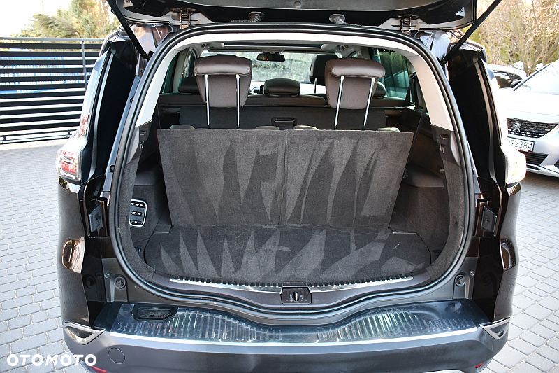 Renault Espace 1.6 TCE Energy Zen EDC 7os - 23