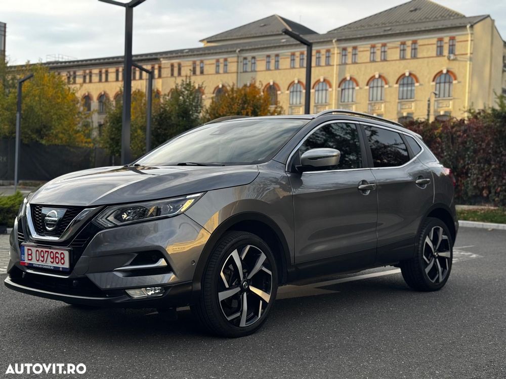 Nissan Qashqai 1.6 DCI Xtronic TEKNA+ - 1