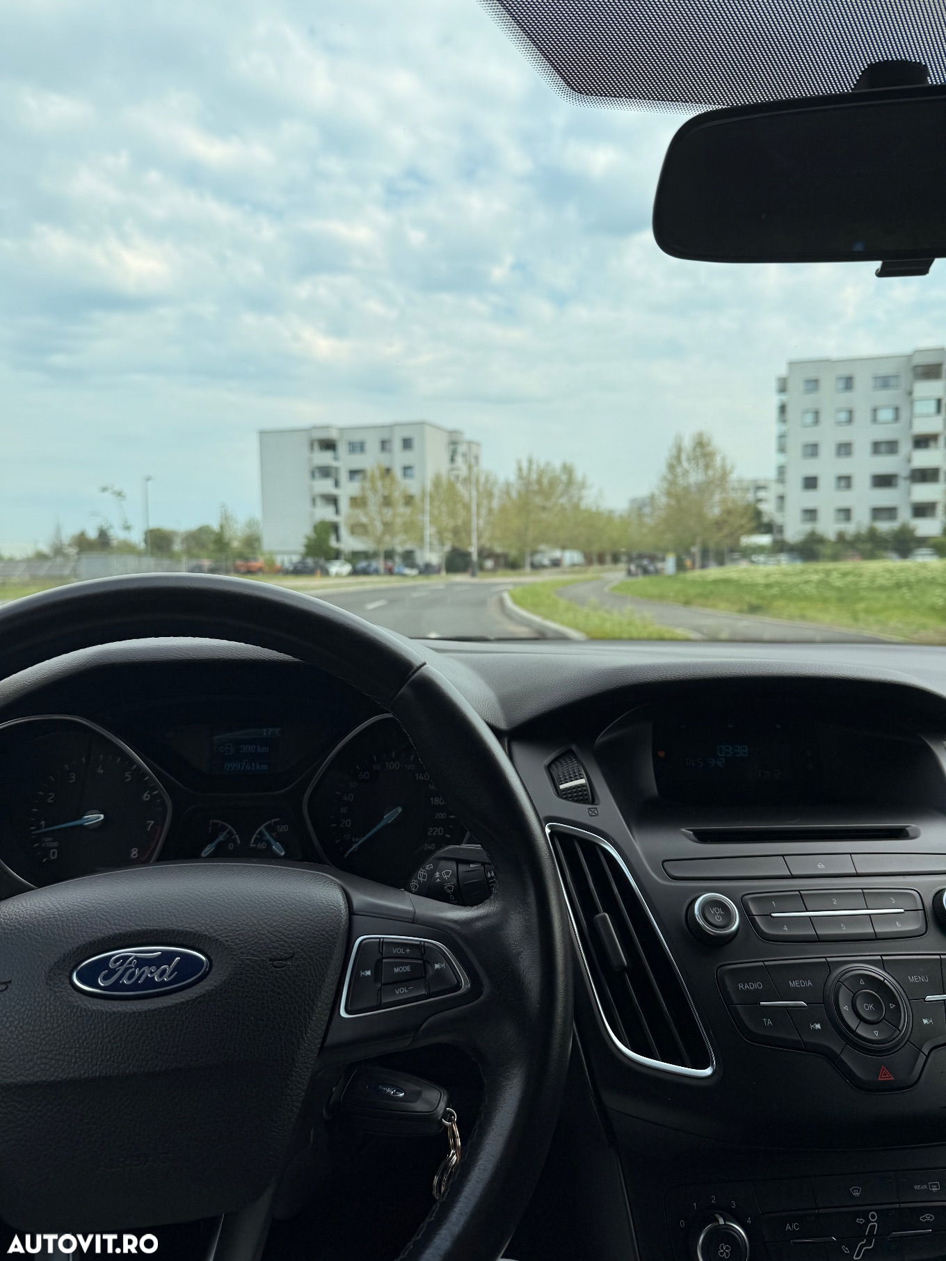 Ford Focus 1.0 EcoBoost Trend - 11