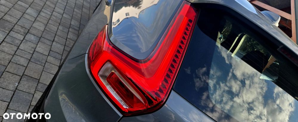 Volvo XC 40 T3 Momentum Pro - 14