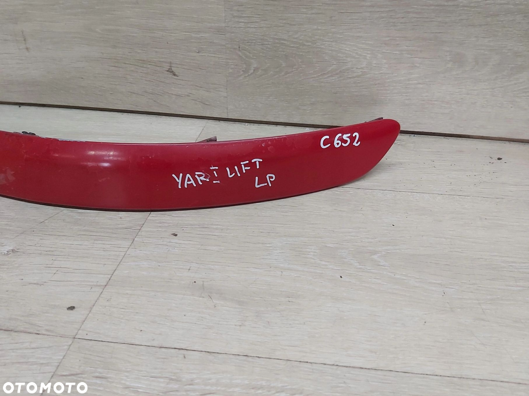 Toyota Yaris I Lift 03-05r listwa zderzaka lewy przód 52715-0D010 - 2