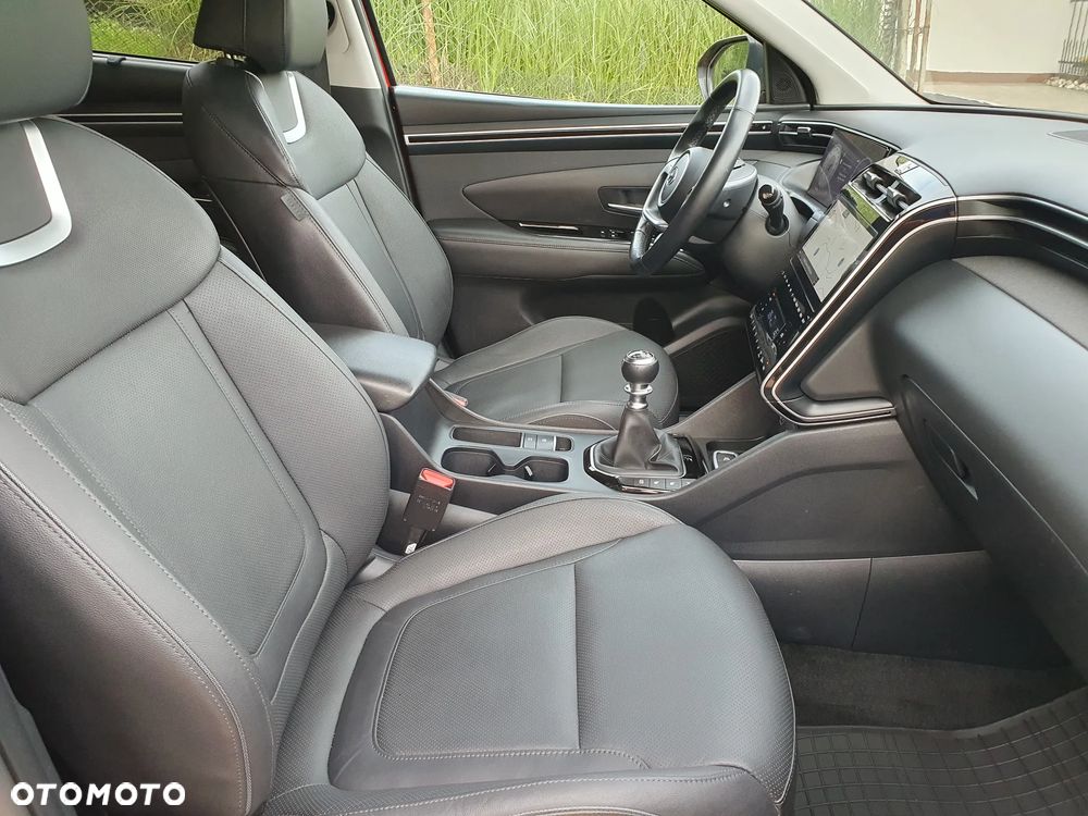 Hyundai Tucson 1.6 T-GDi 48V-Hybrid 2WD Select - 19