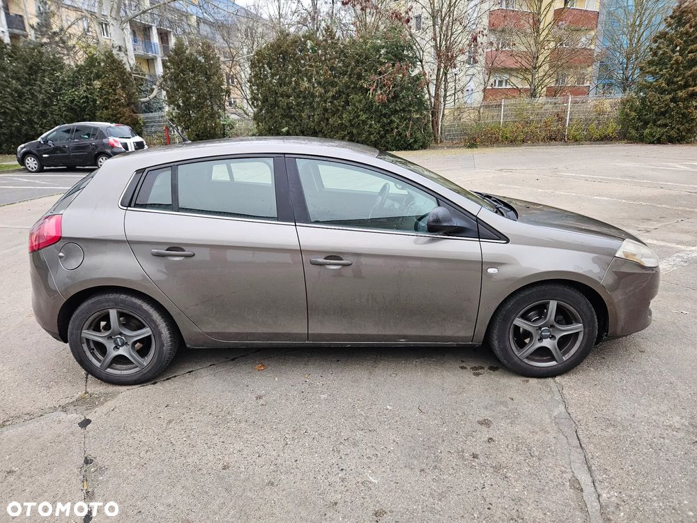 Fiat Bravo 1.4 16V Active - 8