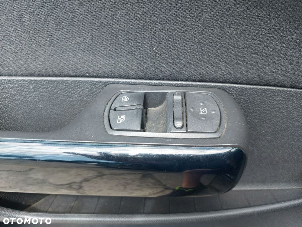 Opel Corsa - 18