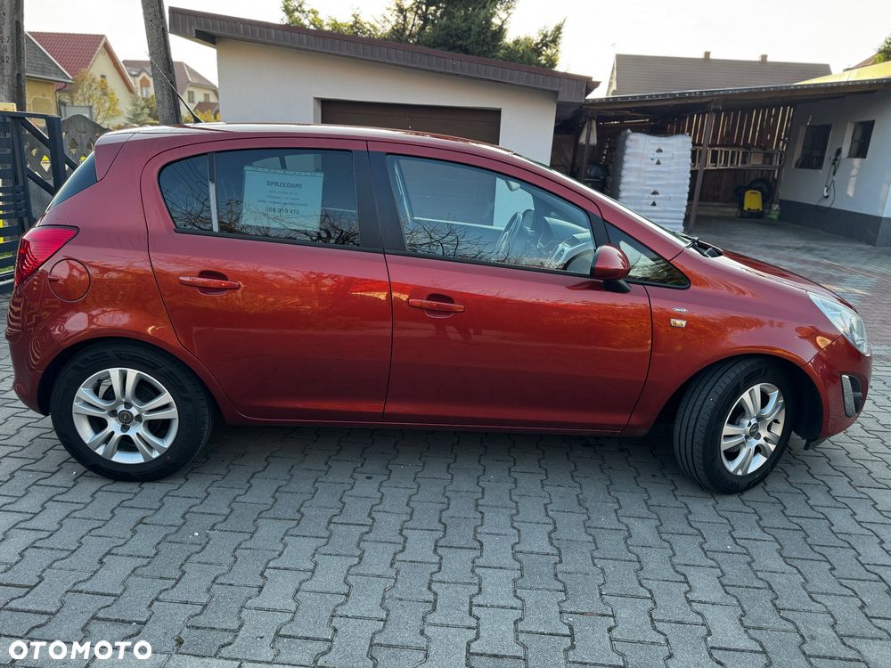 Opel Corsa 2011 photo 3