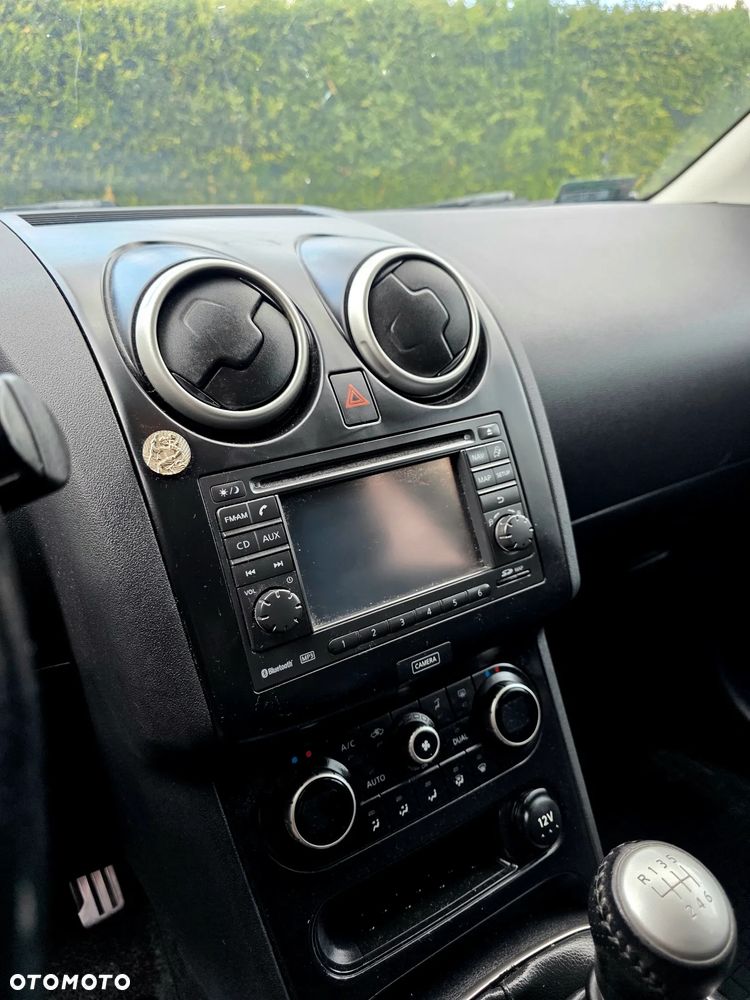 Nissan Qashqai 2.0 Tekna - 8