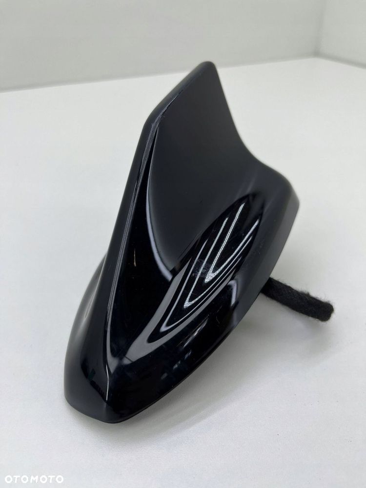 FORD PUMA MK2 ANTENA DACHOWA GPS 19K351-BD5KBX - 3