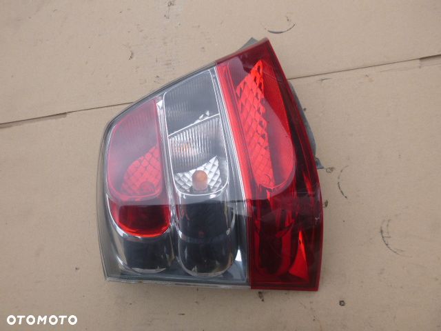 LAMPA LEWY TYŁ LEWA TYLNA HONDA CIVIC VII 5D LIFT HB - 10