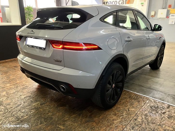 Jaguar E-Pace 2.0 i4D R-Dynamic S AWD Aut. - 14