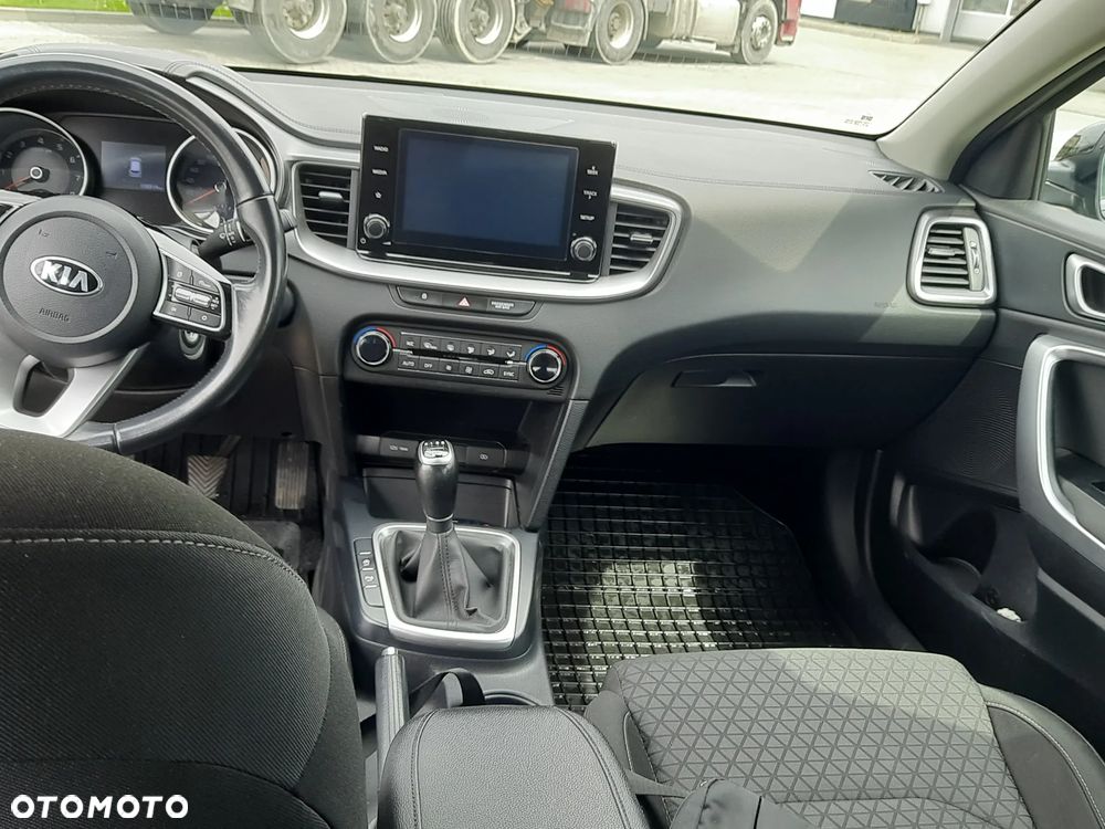 Kia Ceed 1.0 T-GDI M - 20