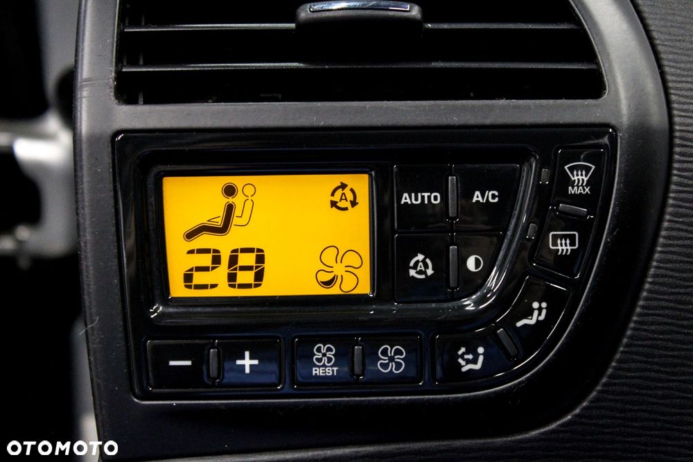 Citroën C4 Picasso 2.0 HDi FAP EGS6 Exclusive - 34