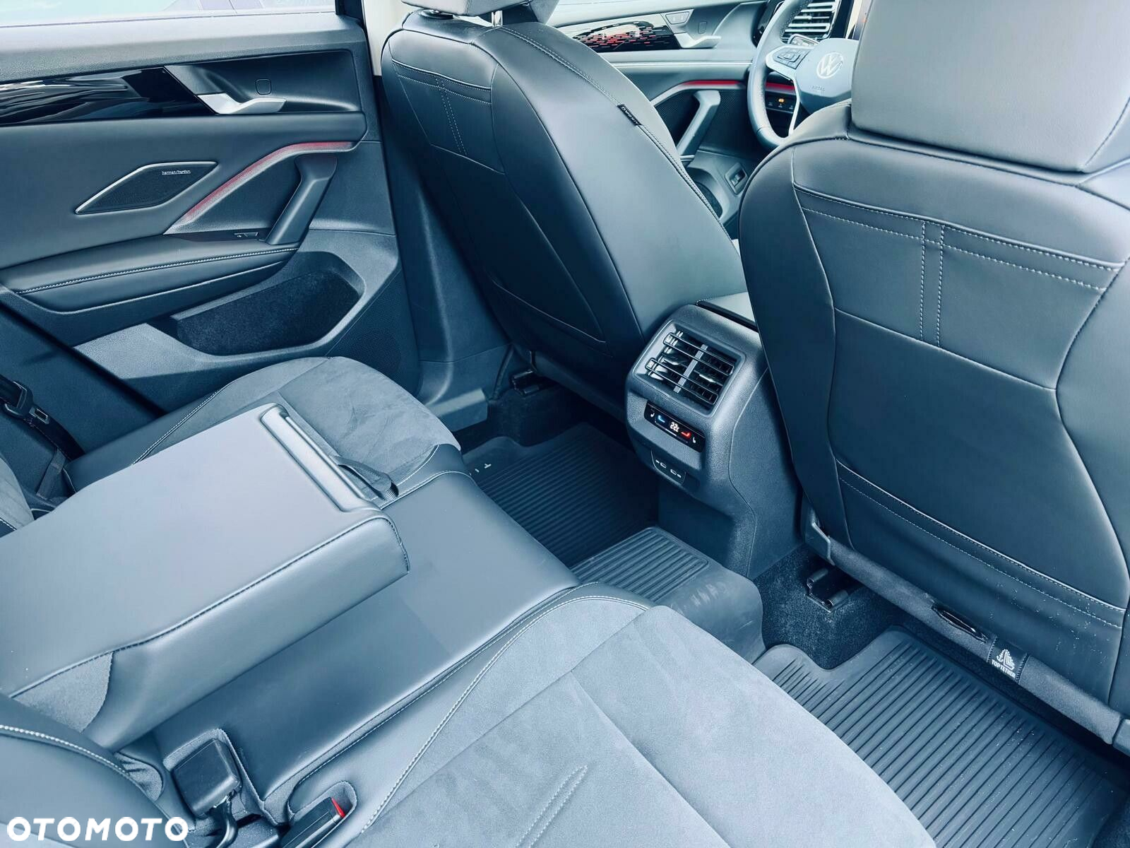 Volkswagen Tiguan - 20