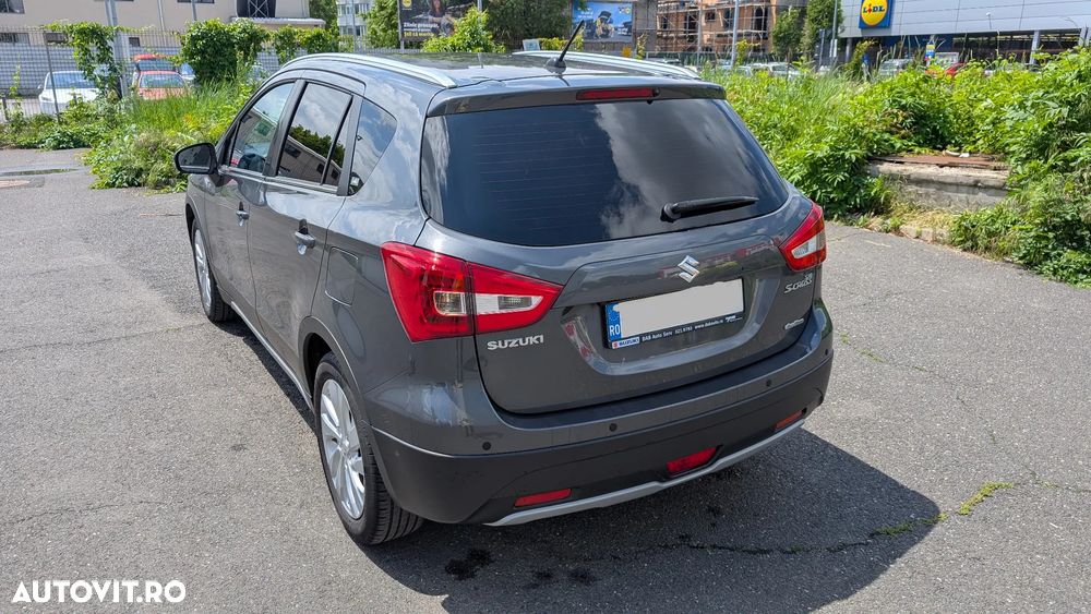 Suzuki SX4 - 10