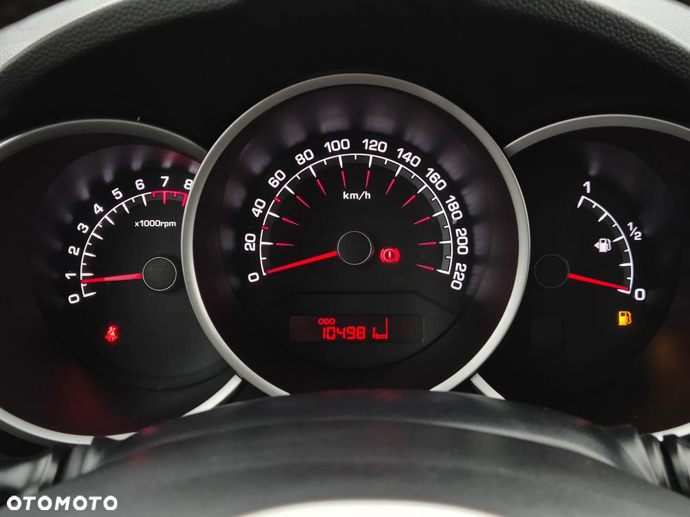 Kia Venga 1.6 L - 28